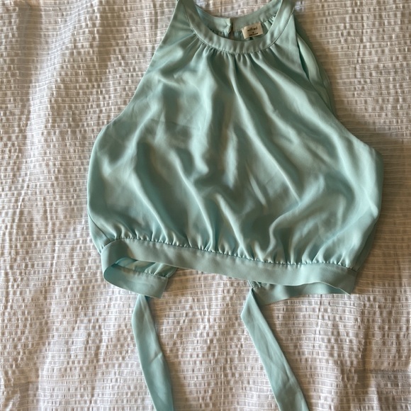 Aritzia Wilfred top - Picture 4 of 7